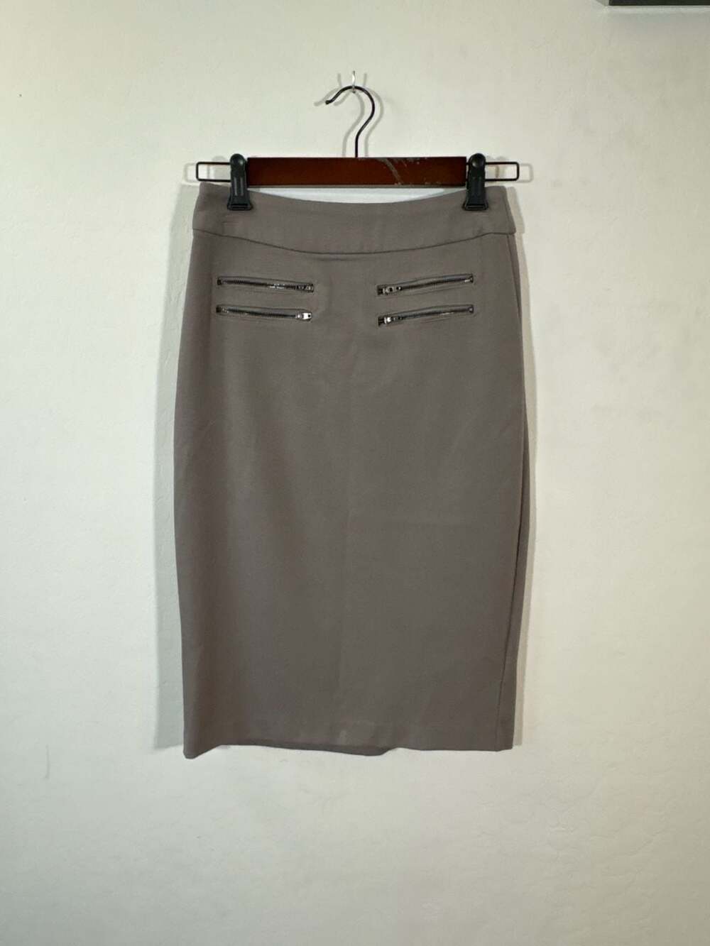 DE Collection Taupe Zipper Detail Pencil Skirt Size 0